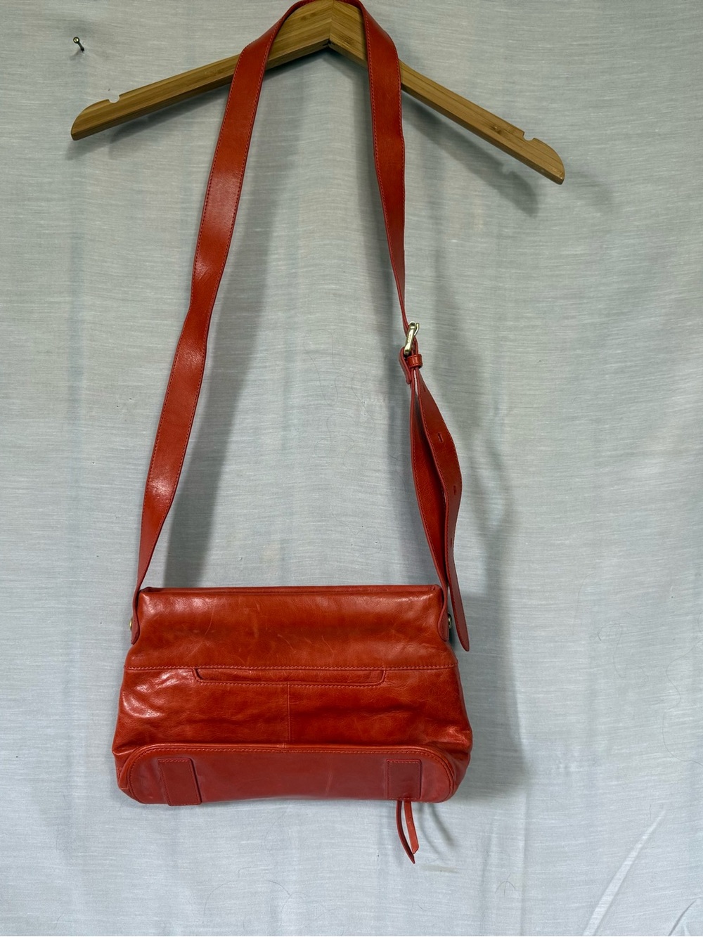 Hobo The Original Burnt Orange Leather Crossbody Bag NWOT